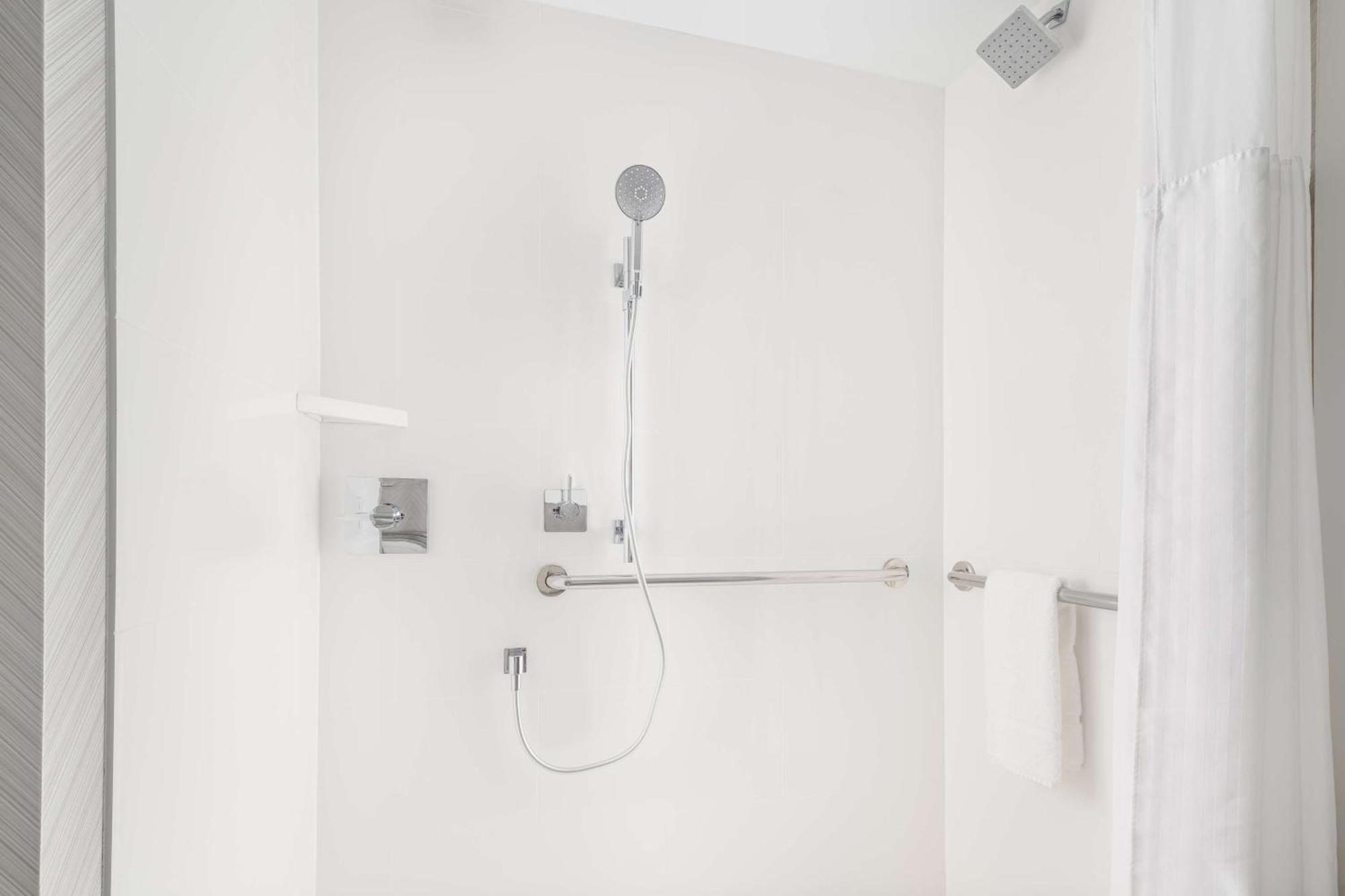 Hilton Garden Inn Chattanooga/Hamilton Place Bagian luar foto