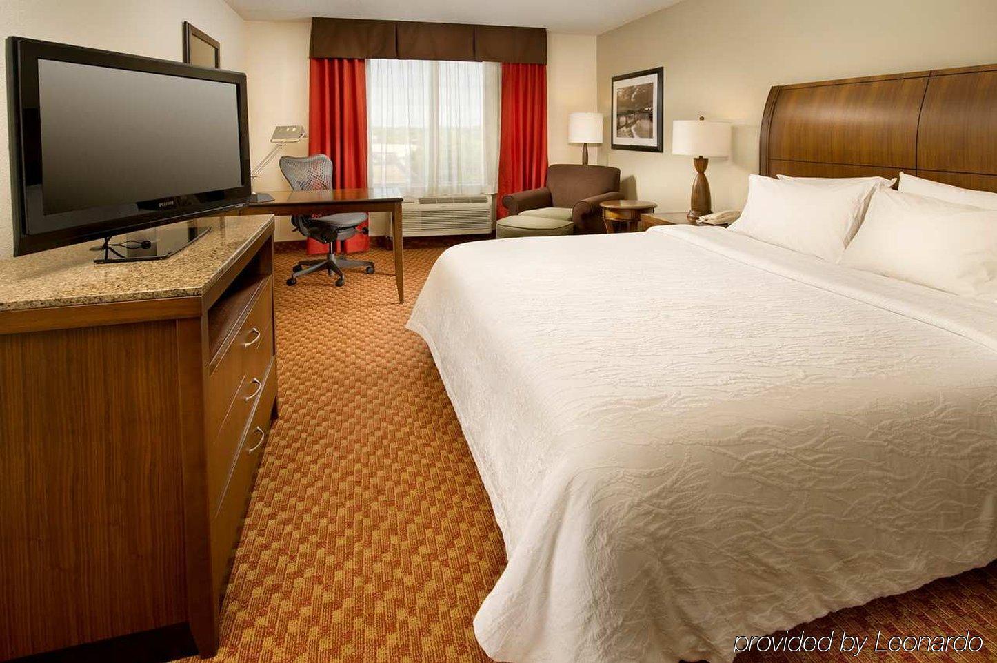 Hilton Garden Inn Chattanooga/Hamilton Place Bagian luar foto